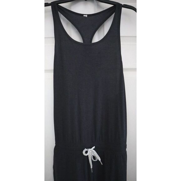 Vuori Women's Sz S Charcoal Gray Heather Racerback One-Piece Lux Jumpsuit - Picture 3 of 10